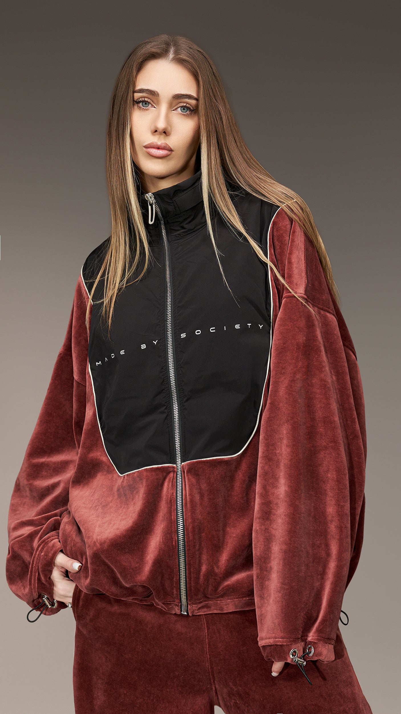 Hybrid Velvet Anorak Sweatshirt