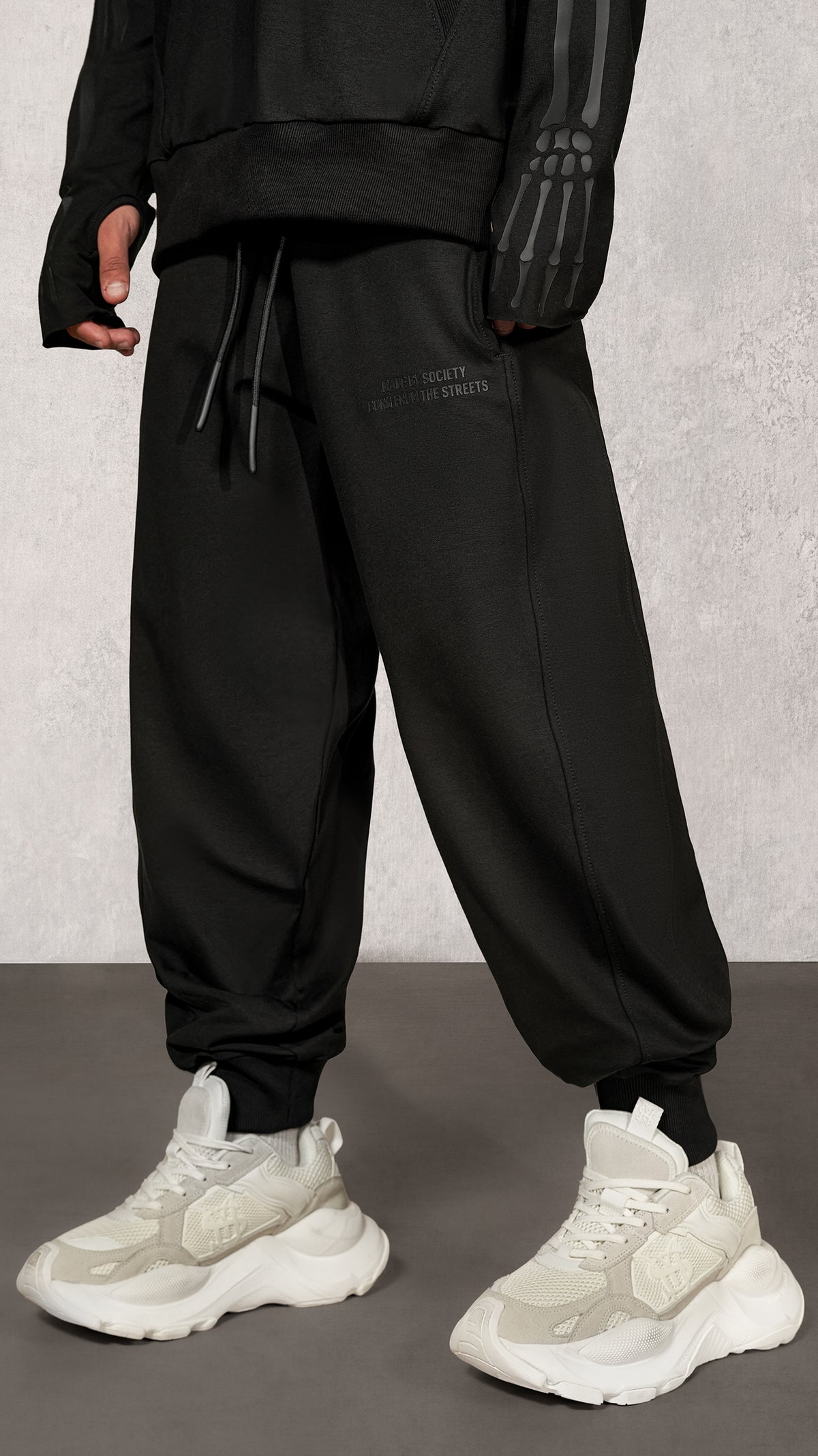 Contemporary Pants - P17697