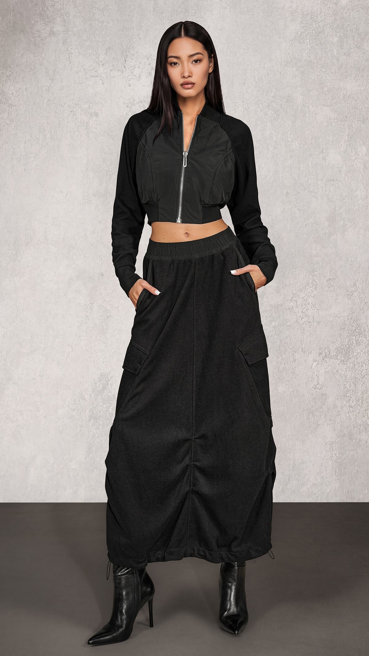 Block Black Skirt - F27681