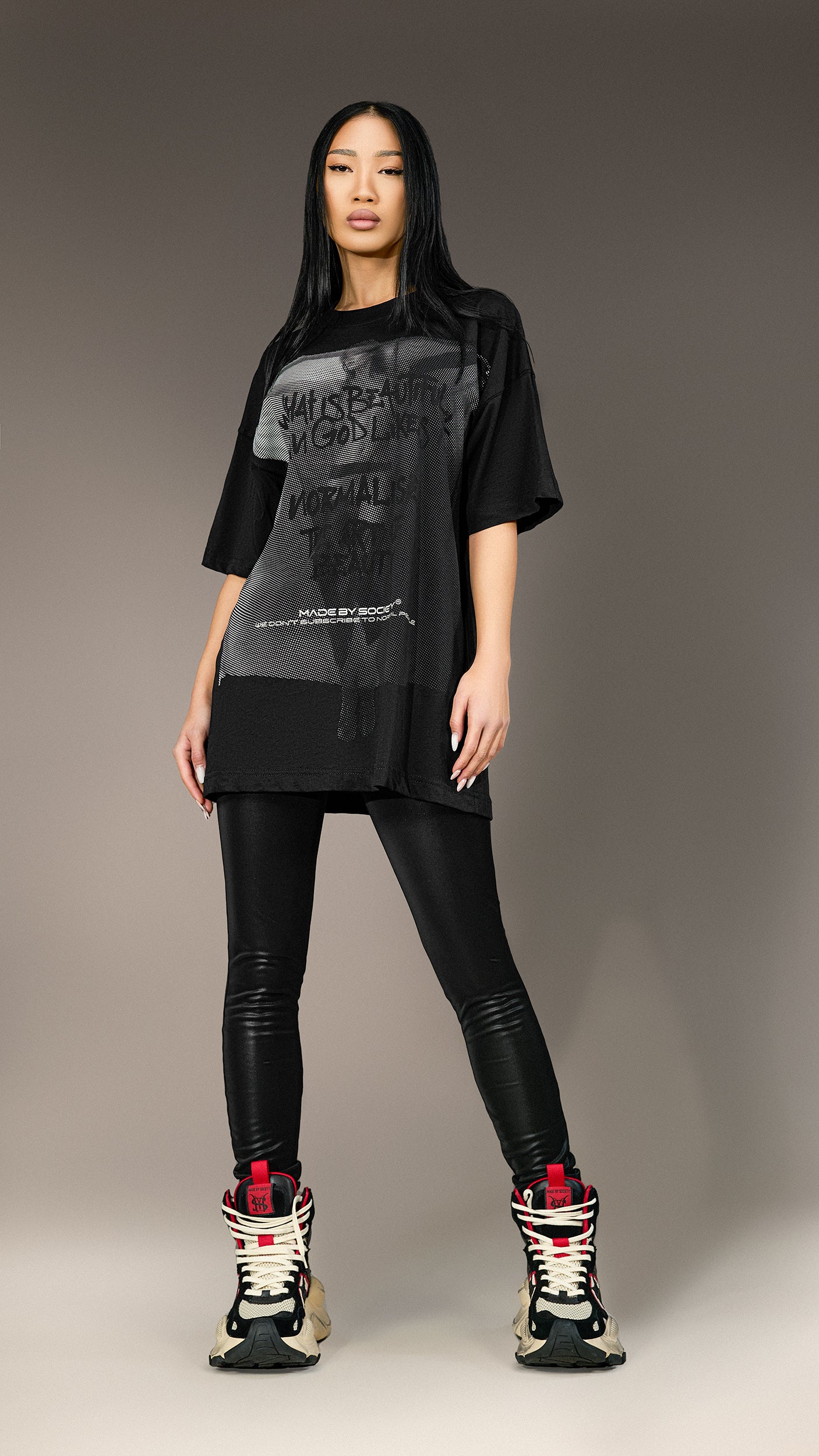 Oversized T-Shirt "Made By Society" - T25938