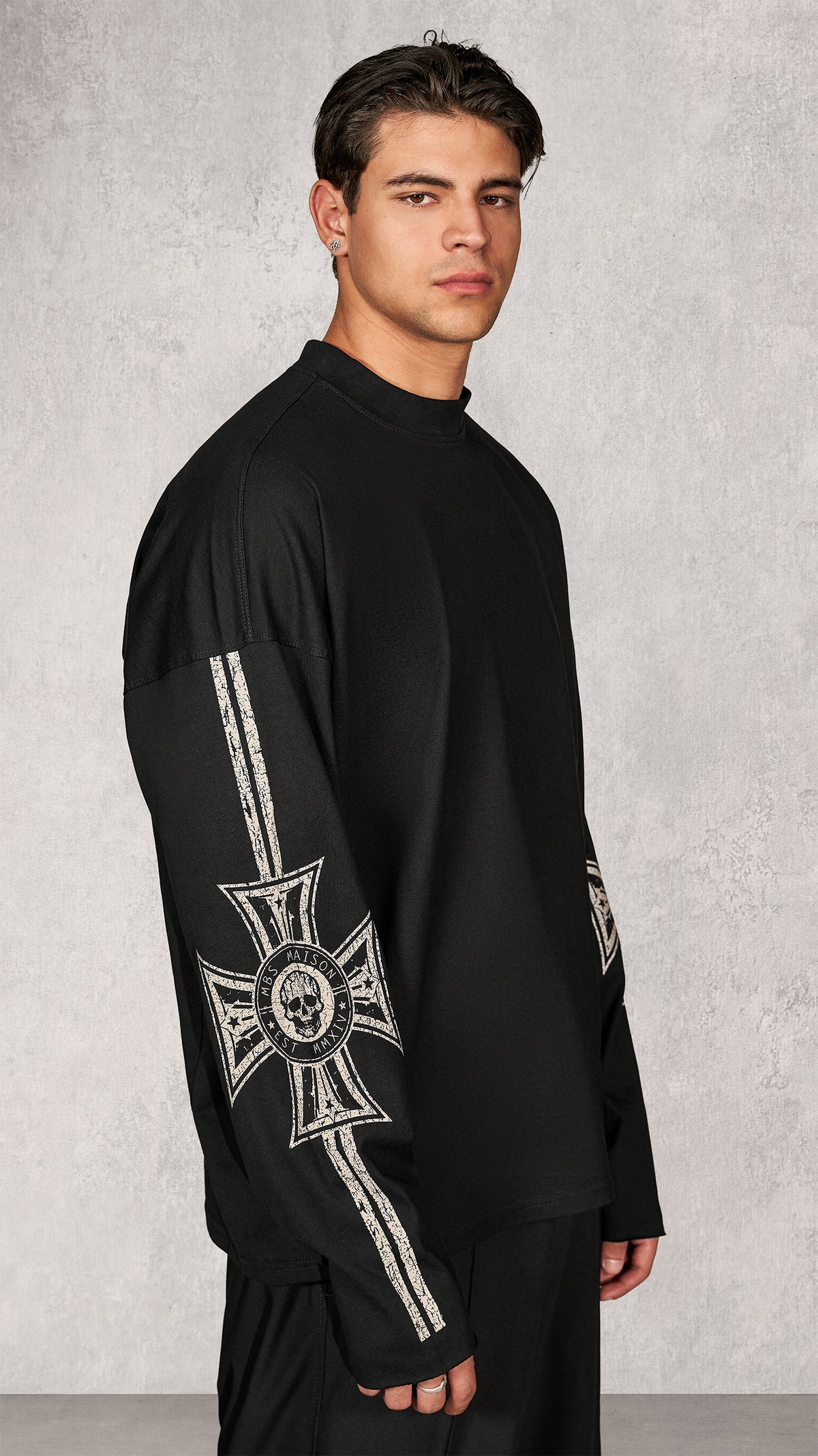 Silent Form T-Shirt - T17847