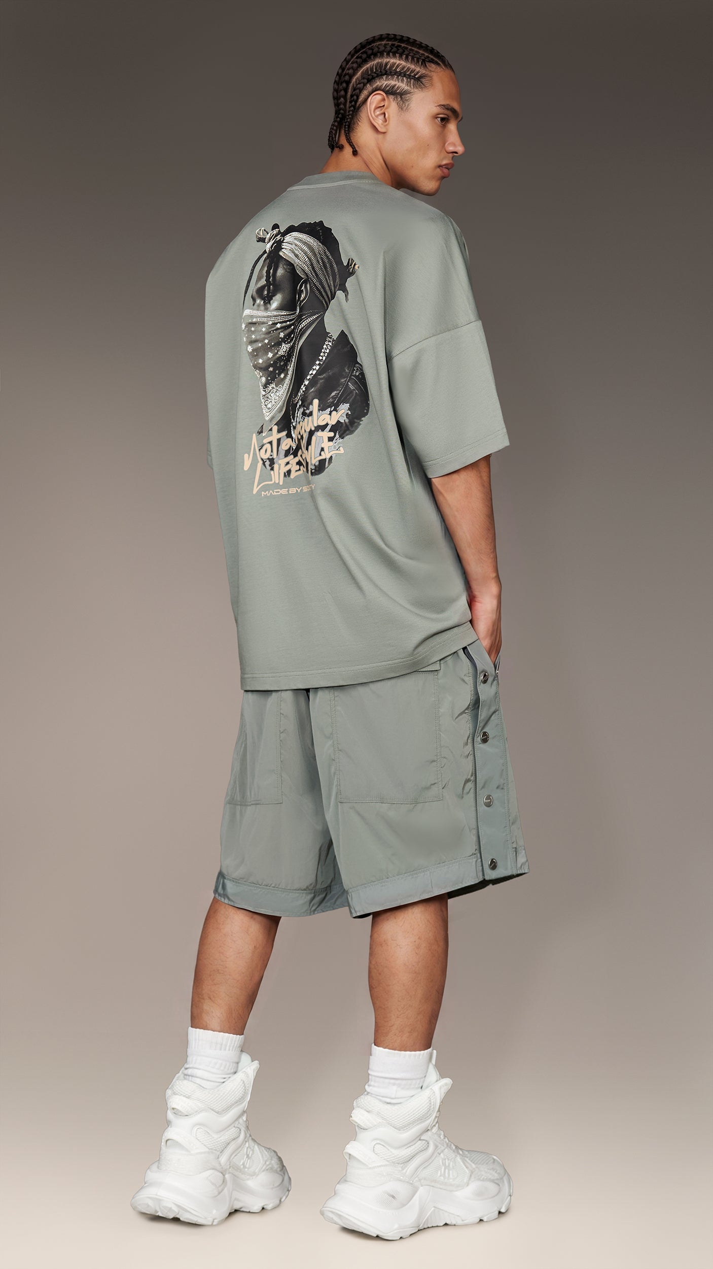 GRAVITAS T-Shirt - T17511