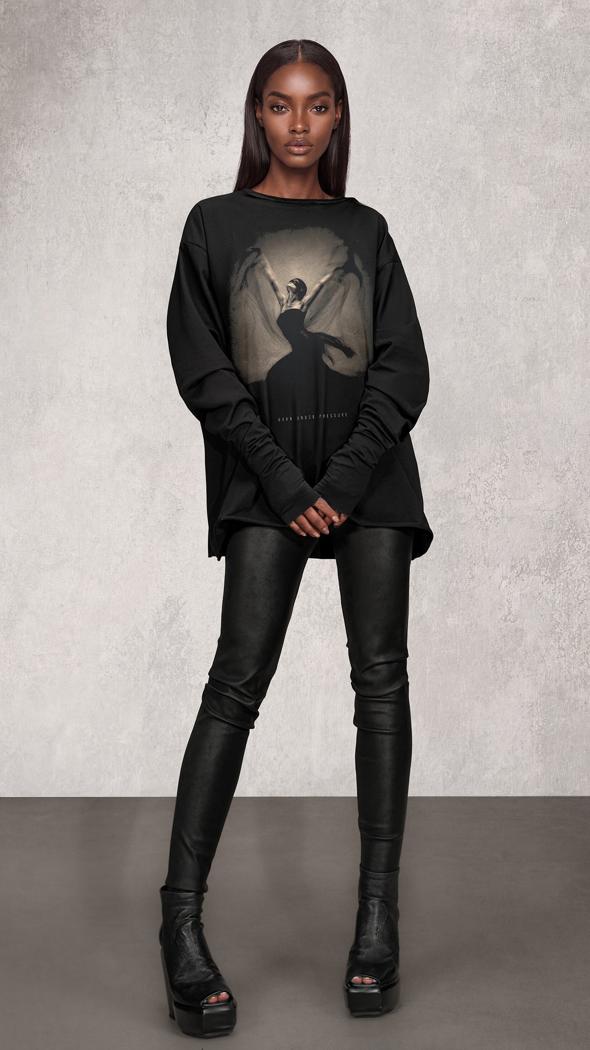 Void Form T-shirt - T27909