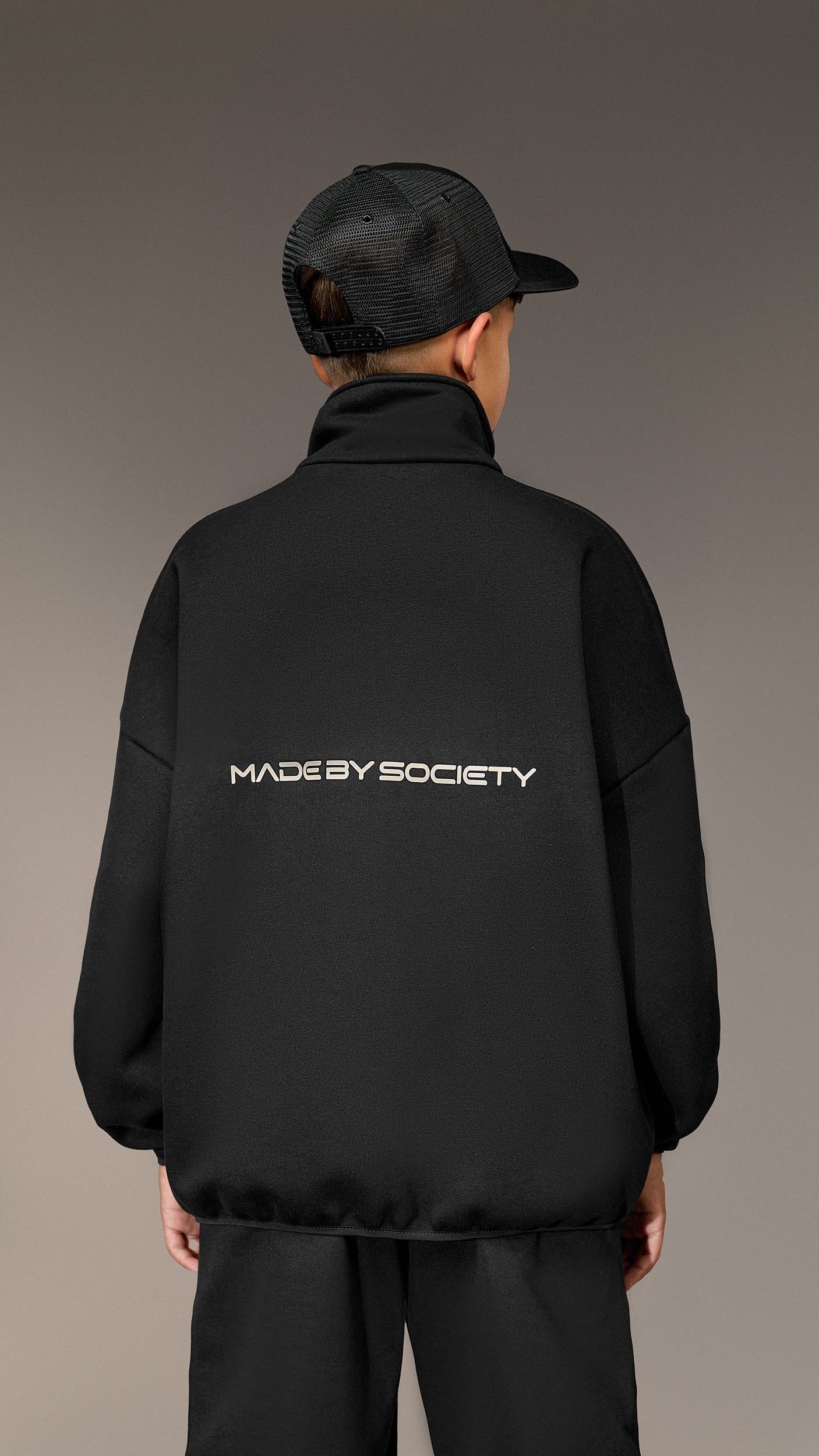 Oversized Hoodie "Made by Society" - H35768