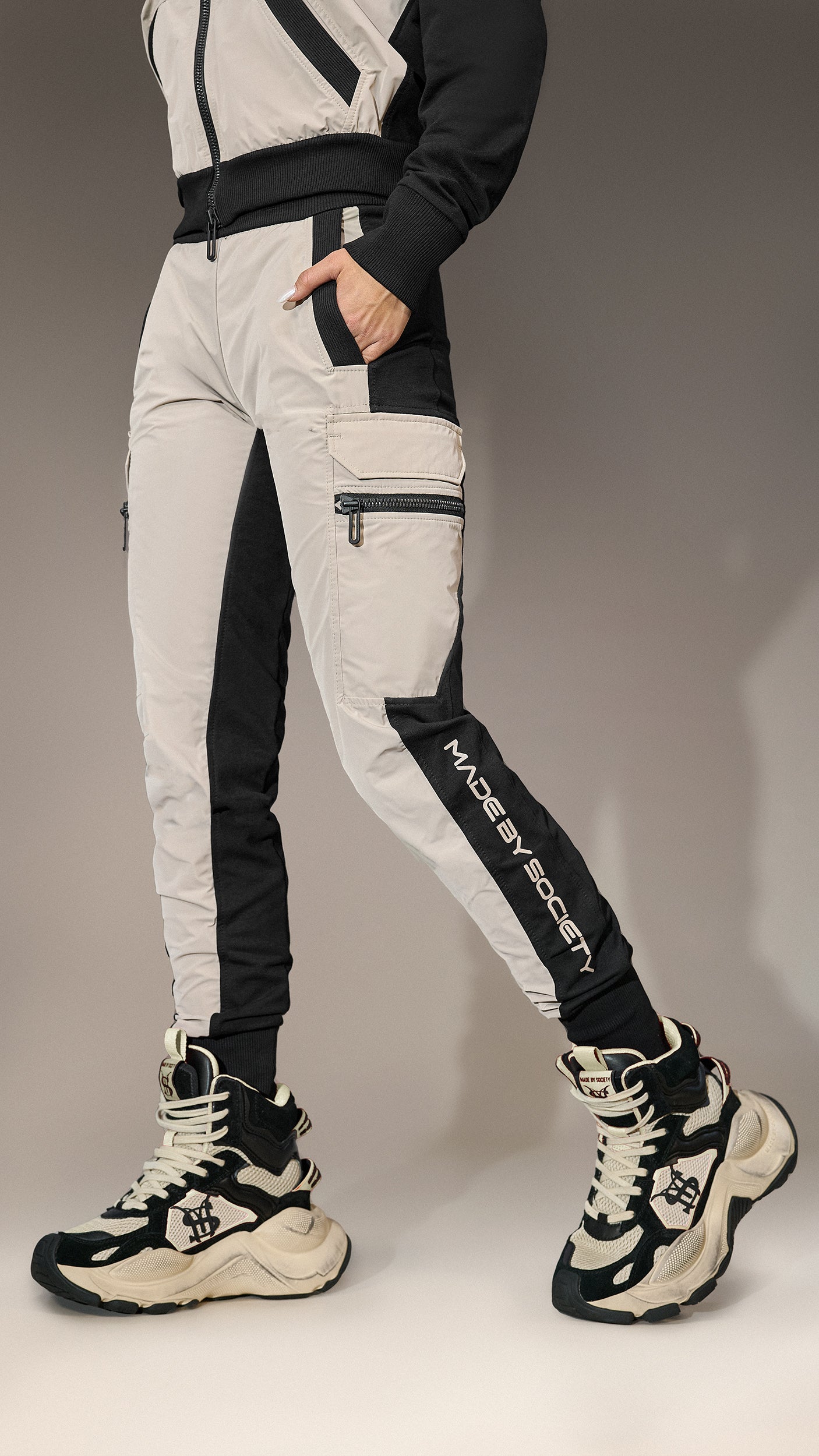 Made by Society Cargo Jogger Pants - P25861