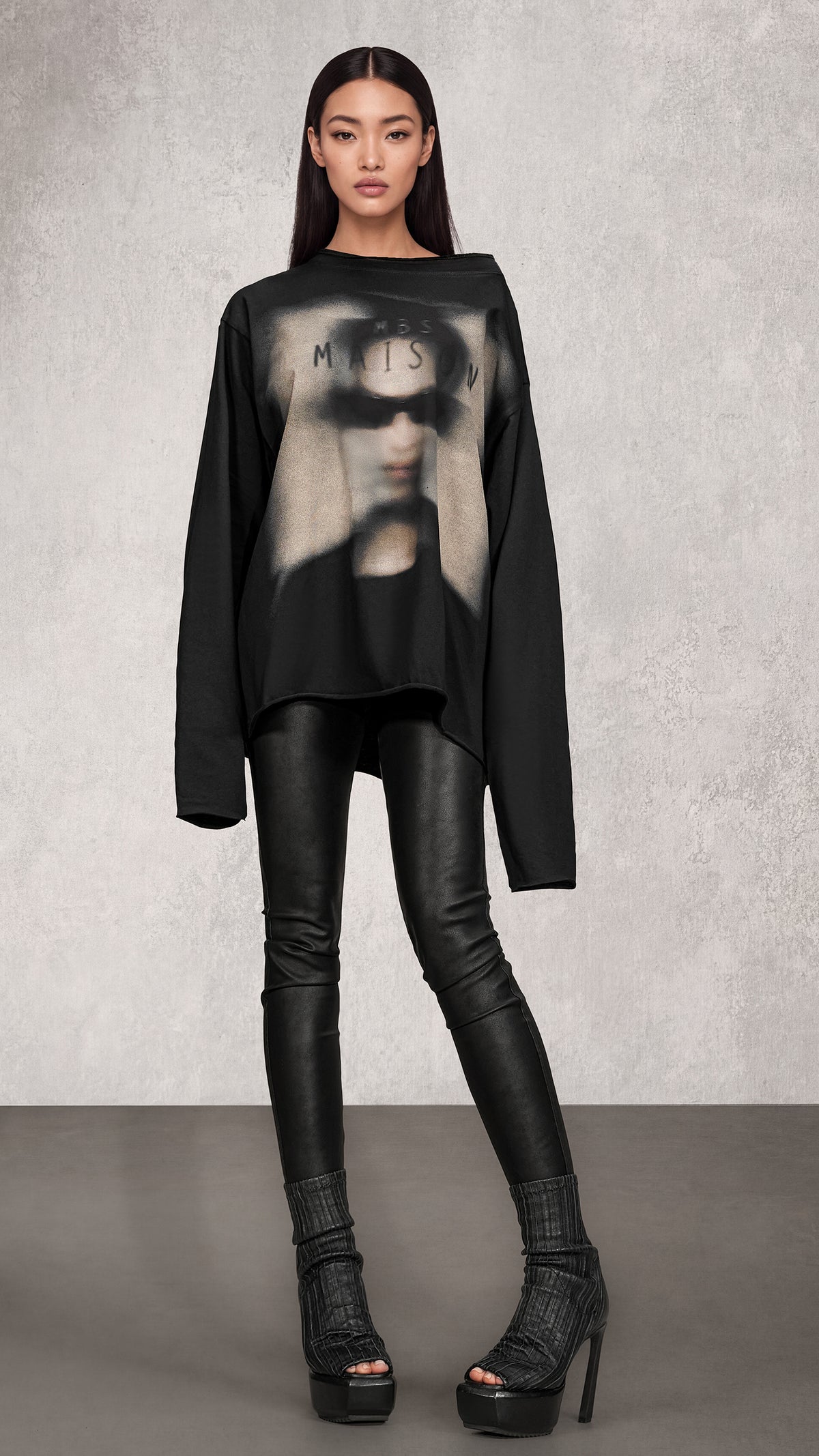 Night Form T-Shirt - T27907
