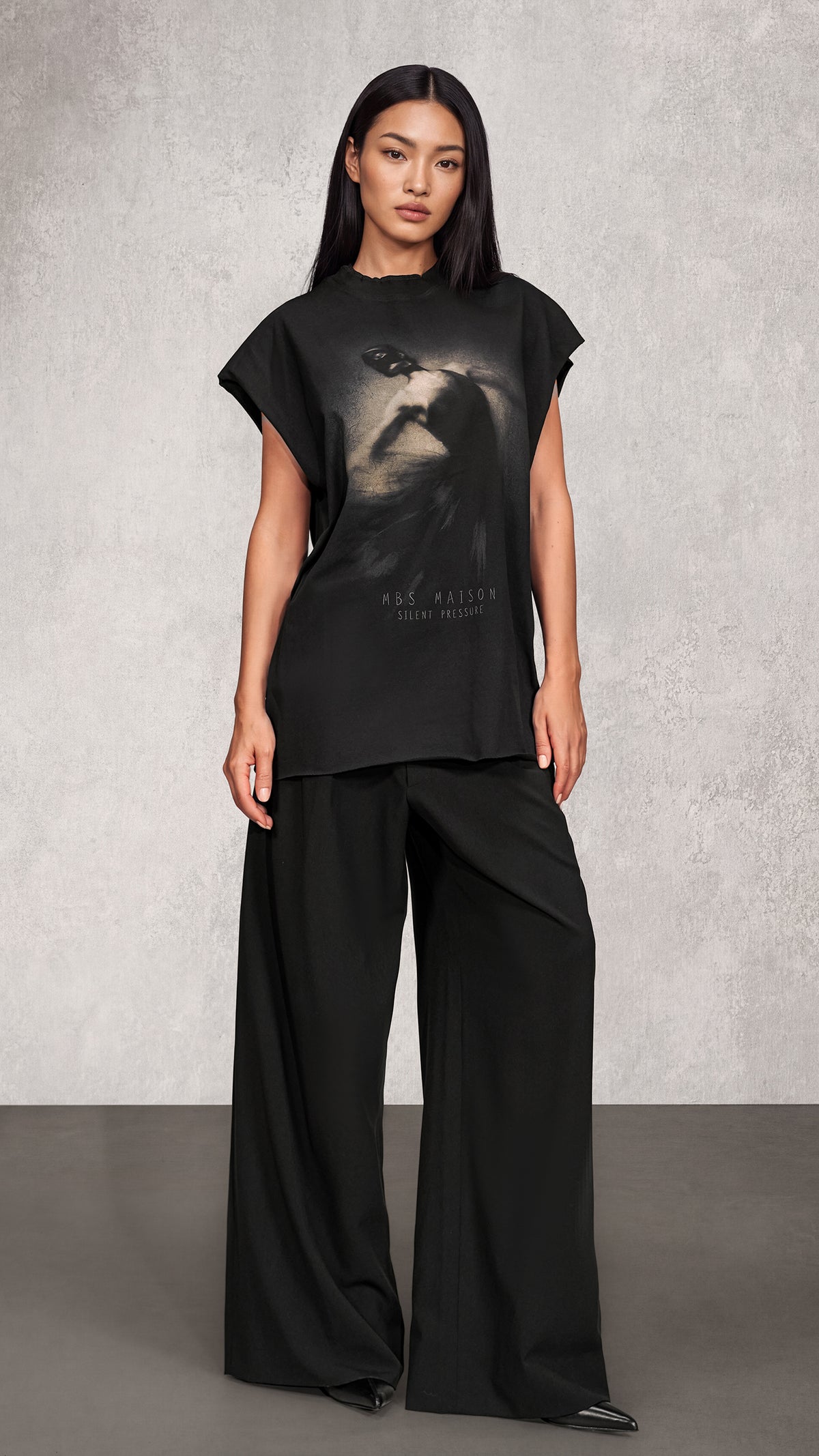 La Silhouette T-Shirt - T27901