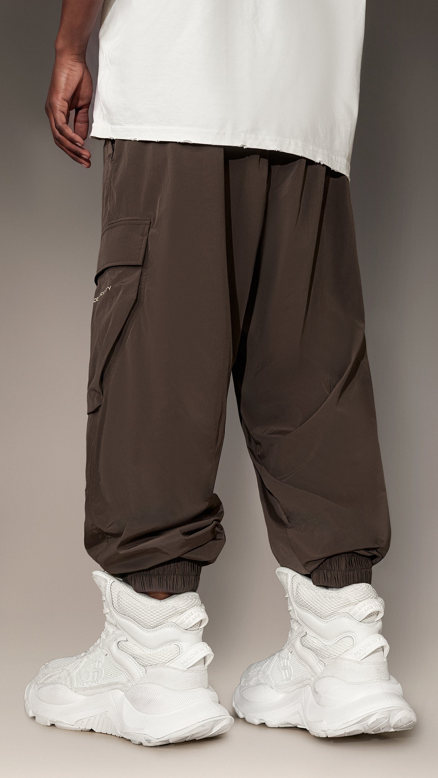SYNTH-GRAIN Trousers - P17544