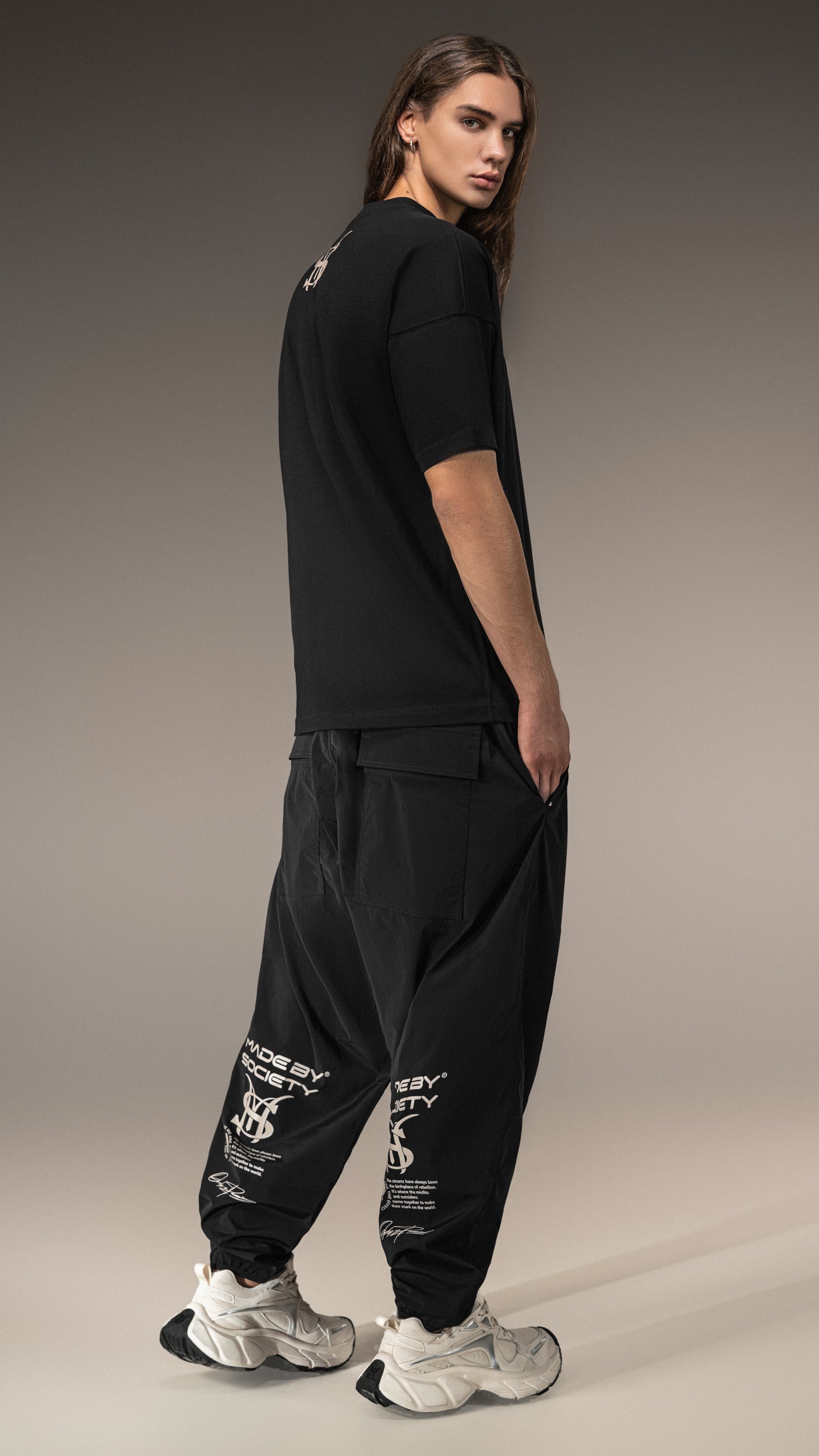 Pantaloni "Made by Society“ – P15751