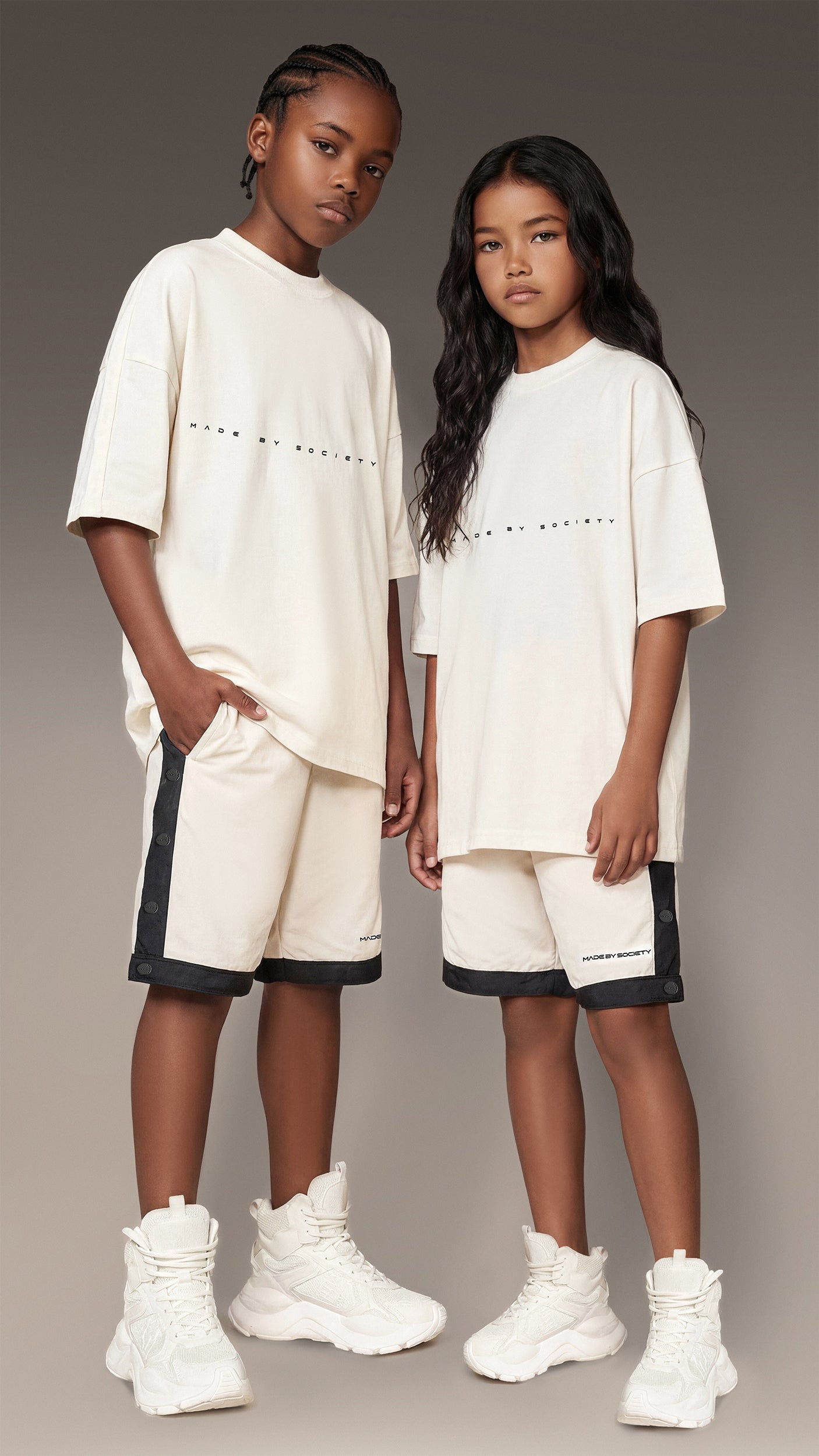 STASIS Bermuda Shorts - B37324